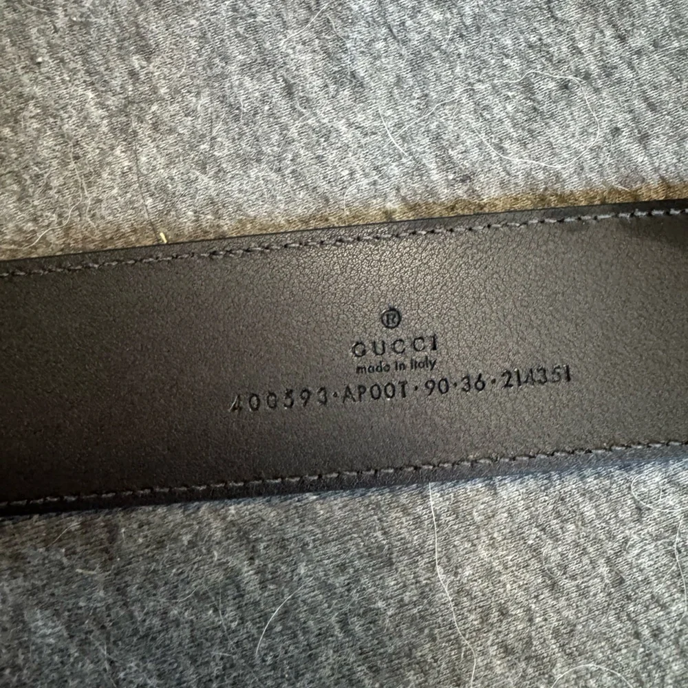 Gucci GG Black Leather Belt - Picture 3 of 4